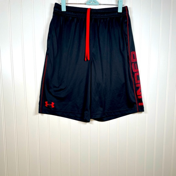 Under Armour Other - Men’s medium Under Armour athletic shorts